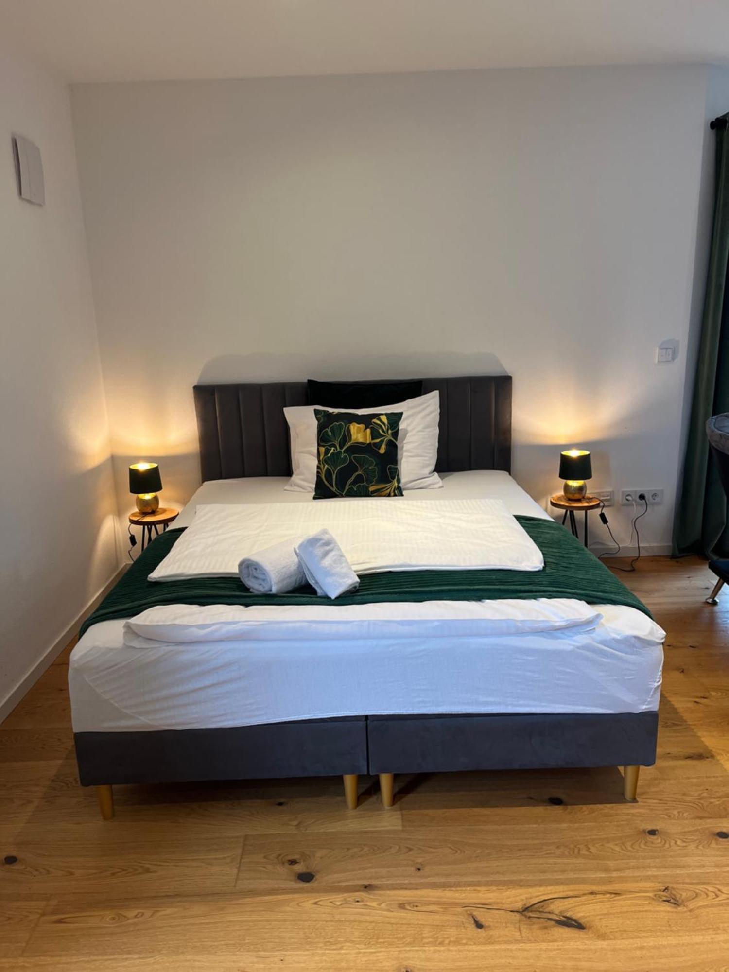 Uniqe I 90Qm I Terrasse Appartement Rosenheim Buitenkant foto